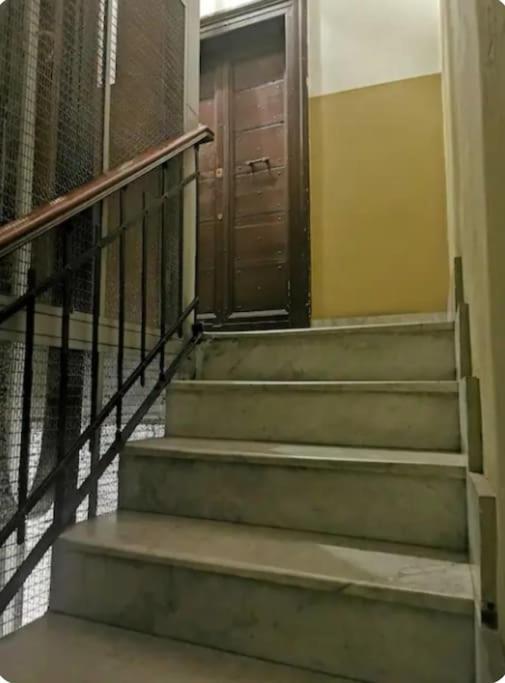 Apartamento Campo De'fiori-rome By Foot Charming Aircwif Netflix *